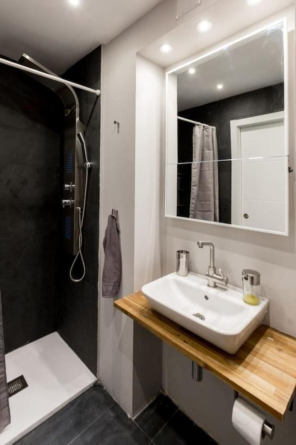 سرقسطة Armas 44 - Apartamento De 2 Dormitorios, Moderno Y Centrico, Sin Ascensor Y Con Posibilidad De Garaje المظهر الخارجي الصورة